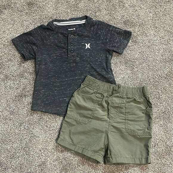 Boys 2T Bundle of 11 - Under Armour, Hurley, jumping Beans, Carter’s, an… - Picture 6 of 14